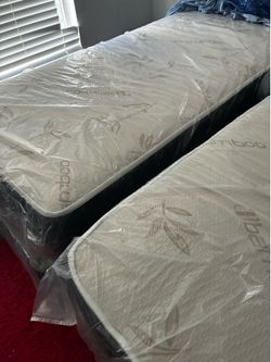 Twin mattress
