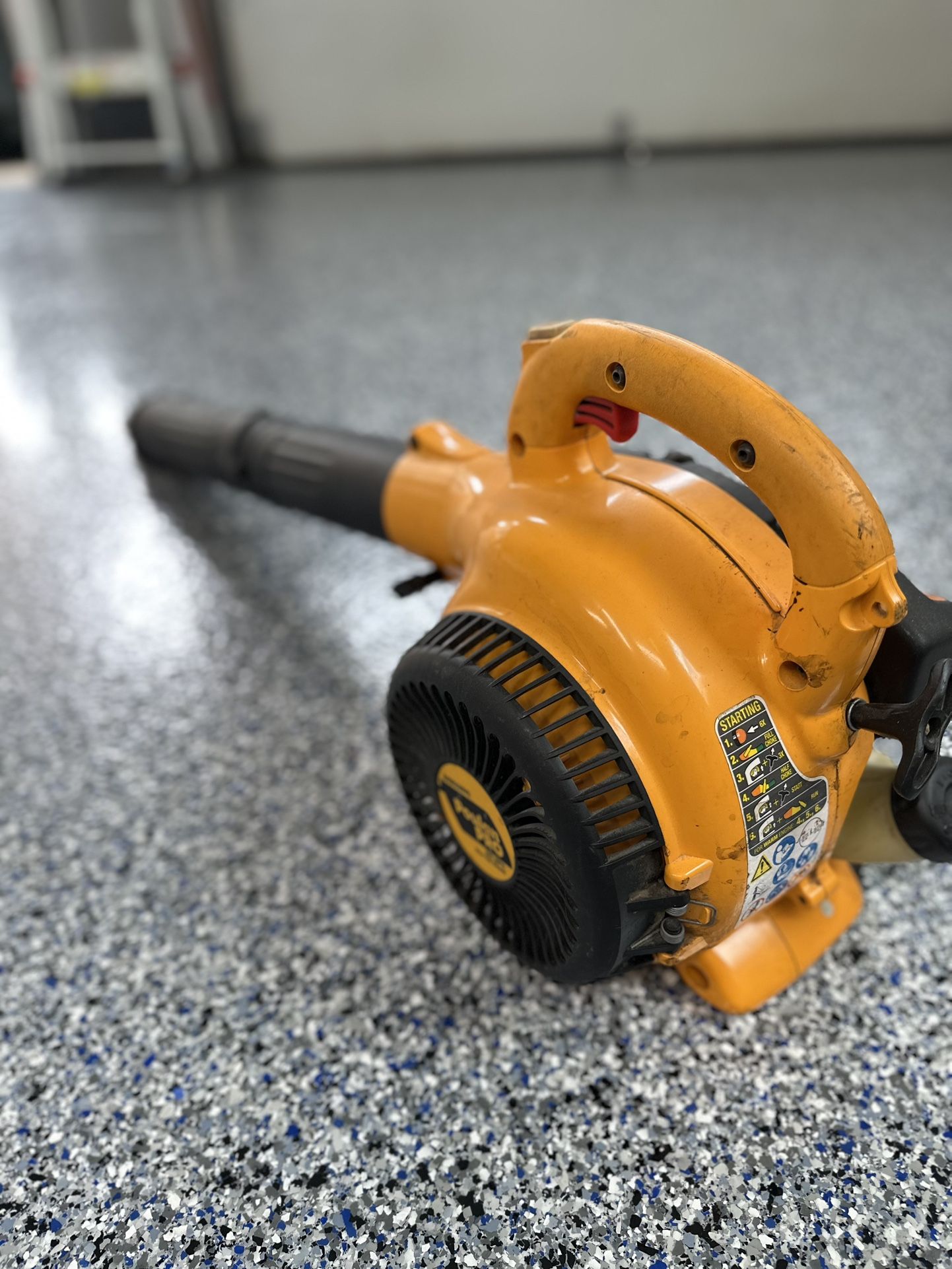 Poulon Pro Leaf Blower