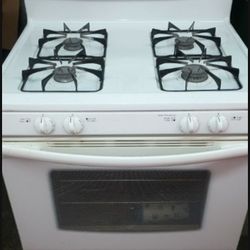 White Gas Stove /Estufa De Gas Blanca 