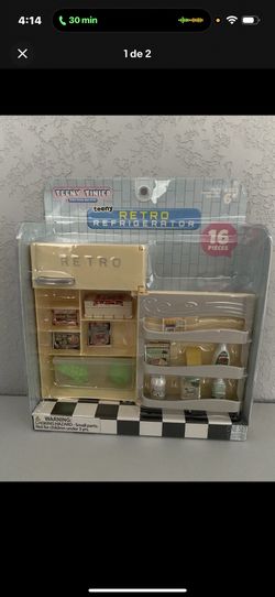 Teeny Tinies Retro Fridge. New!
