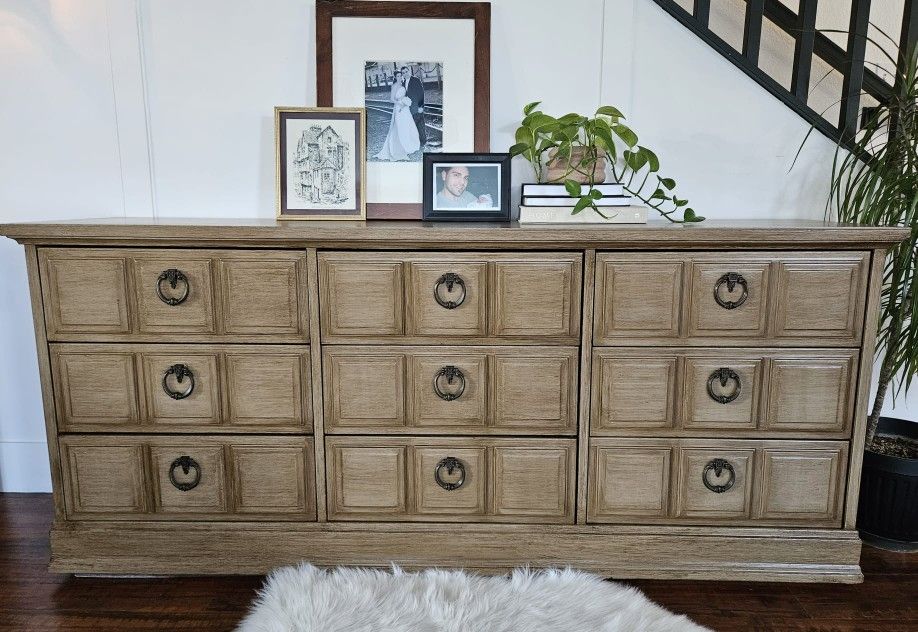 9 Drawer Dresser - Delivery Available