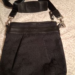 Calvin Klein Cross Body Monogram 