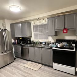 Kitchen Complete With Cabinets And Appliances 