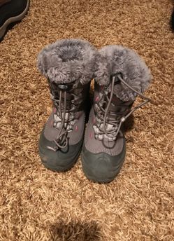 Snow boot girls