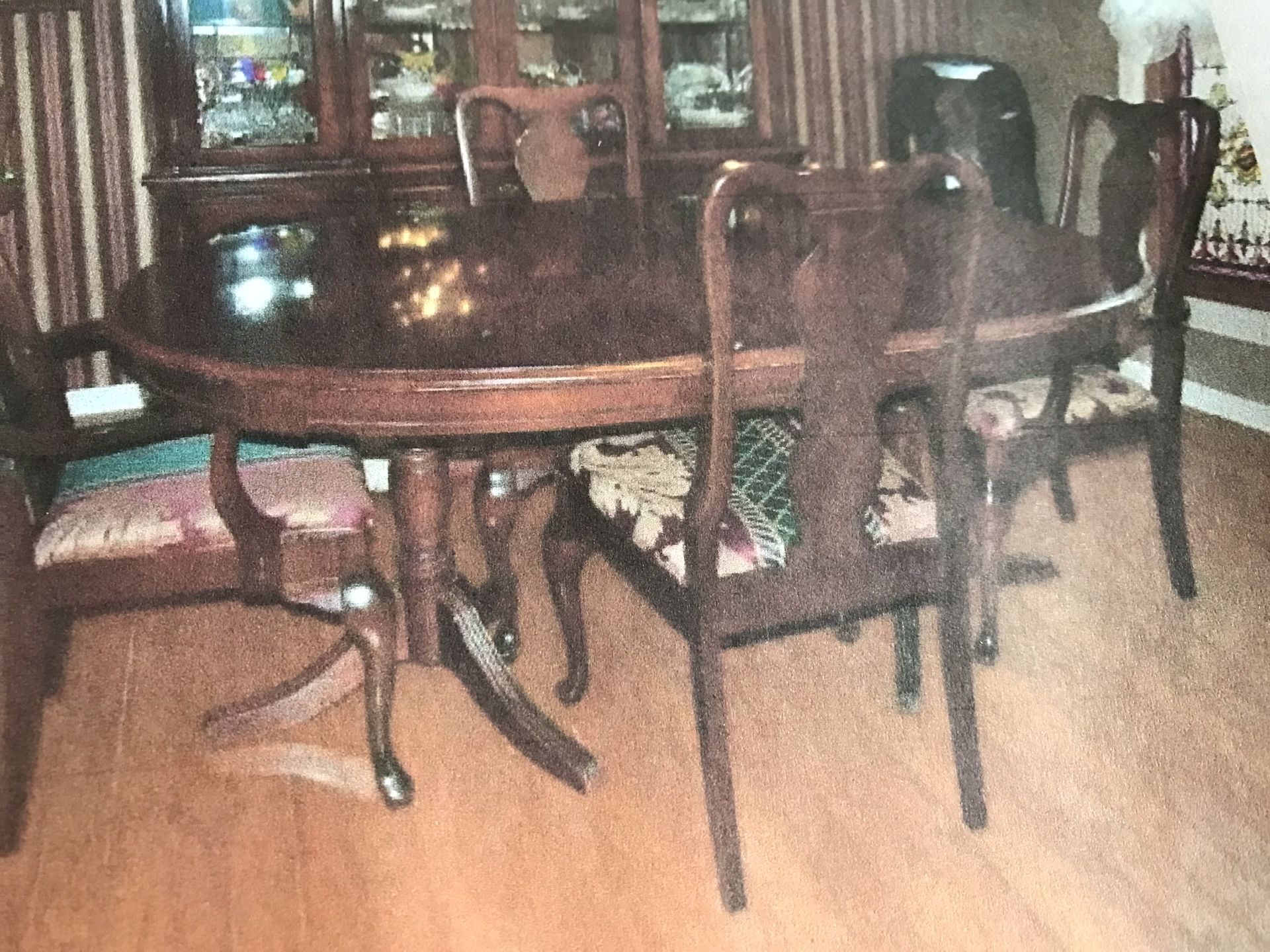 Beautiful cherry dining set-REDUCED!