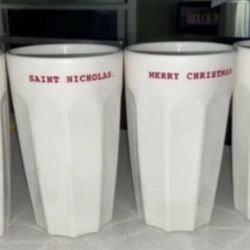 RAE DUNN MELAMINE 4 SET CHRISTMAS TUMBLERS