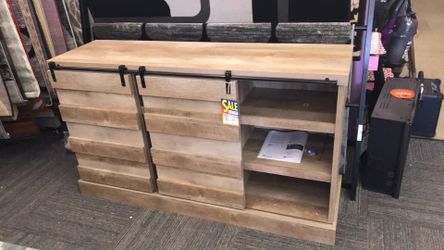 Credenza tv stand 59”x16” Dx 33.5 H