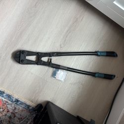 New Bolt Cutters