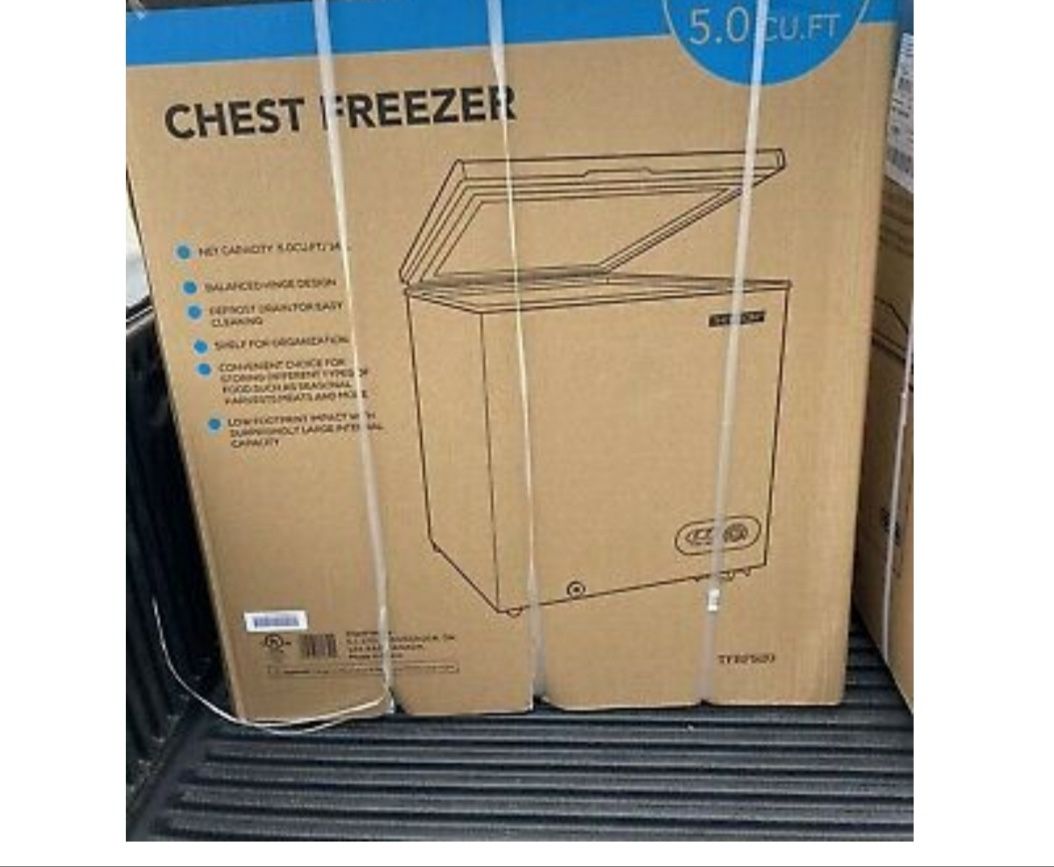 Chest Freezer 5.0 Cubic Feet