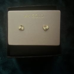 14k Gold Heart Earnings 