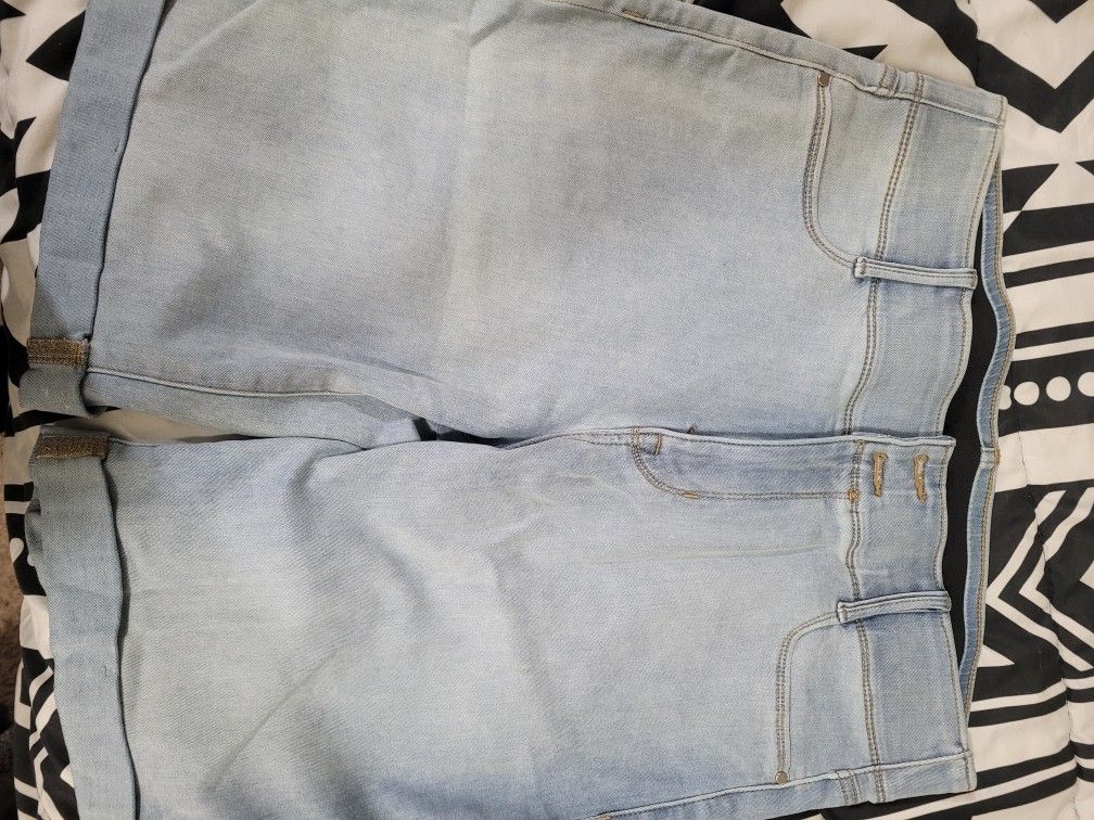 Women's Clothing Lot