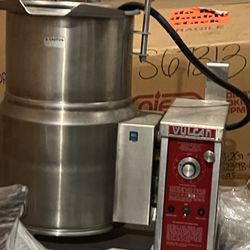 Vulcan  Kettle Electric 208V 3PH 12gal Steam 