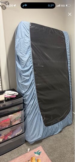 Twin mattress