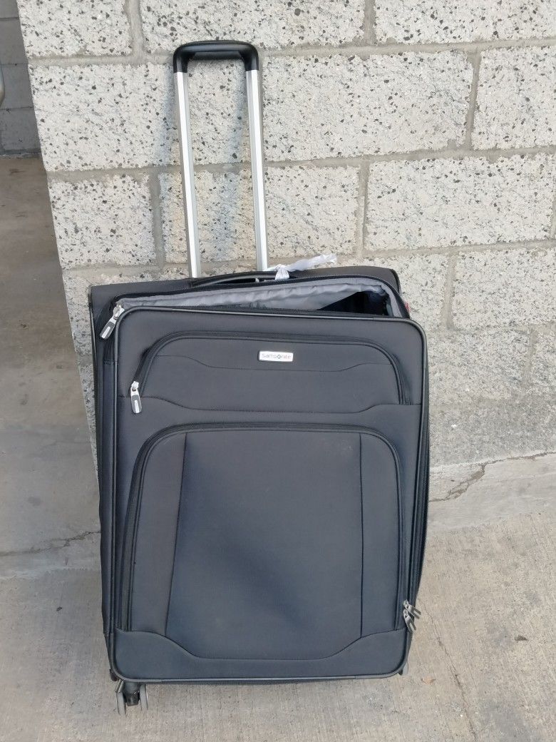 Samsonite Serene LTE Softside Spinner Luggage Large for Sale in