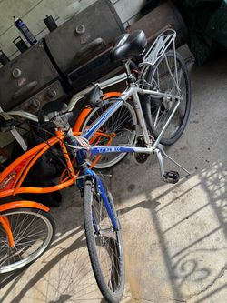 Trek 7200 Multitrack Hybrid Bike