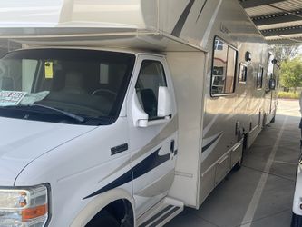 2016 Coachmen Leprechaun