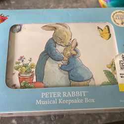 Peter Rabbit Musical Keepsake Box. New!!
