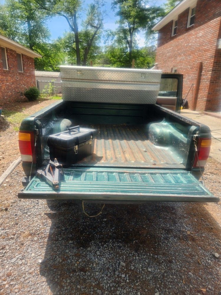 Truck Tool Box