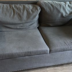 Couch W/ Pull Out Bed