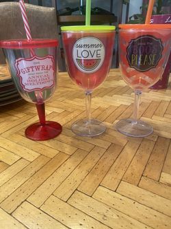 Double Wall Plastic Beverage Holders