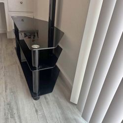 Mueble esquinero para TV moderno - como nuevo