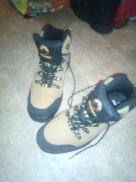Men's Boots
