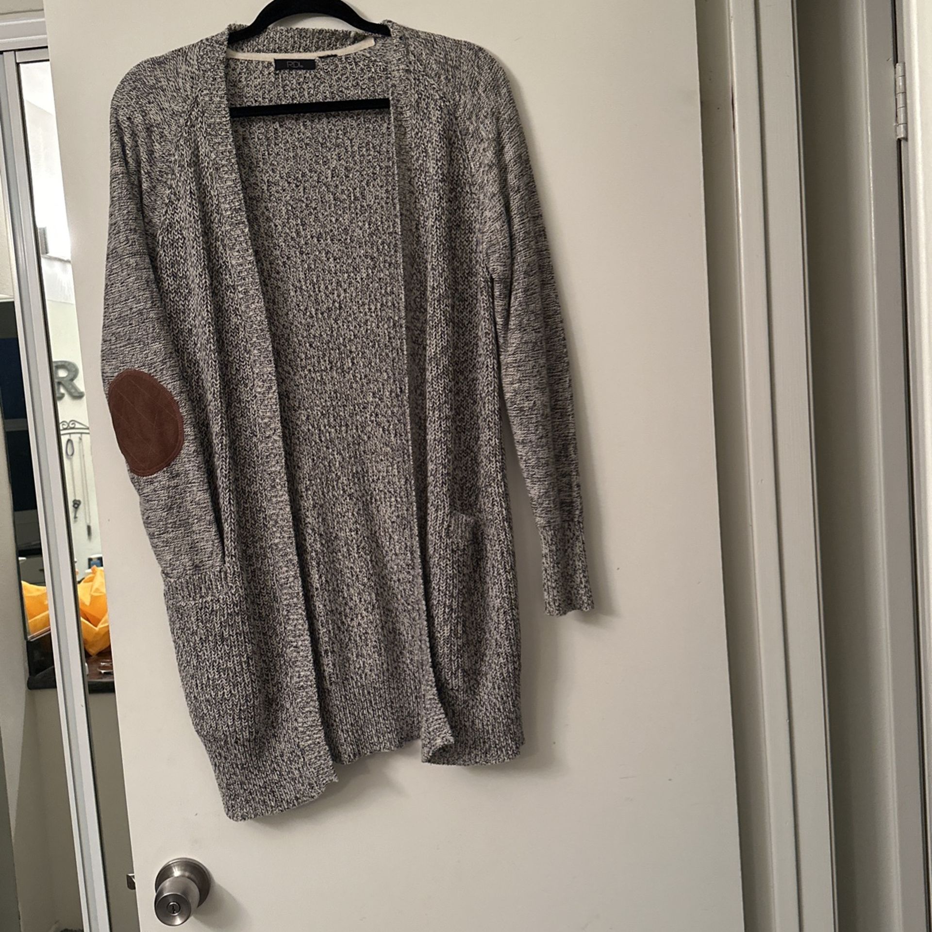 new rdi long cardigan brown patch on sleeve M
