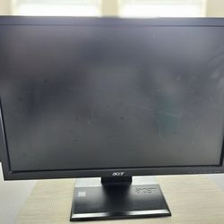 Computer Screen PC Monitor 24" Acer