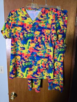 Danger Scrubs Neon Tie Dye Matching Scrub Set Women's Medium Top & Pants Stretch Medical Uniform