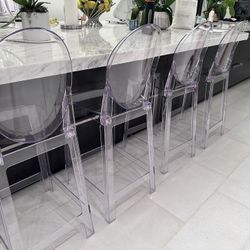 SET OF 4 BRAND NEW OUT OF BOX CLEAR GHOST  ACRYLIC COUNTER STOOLS CHAIRS