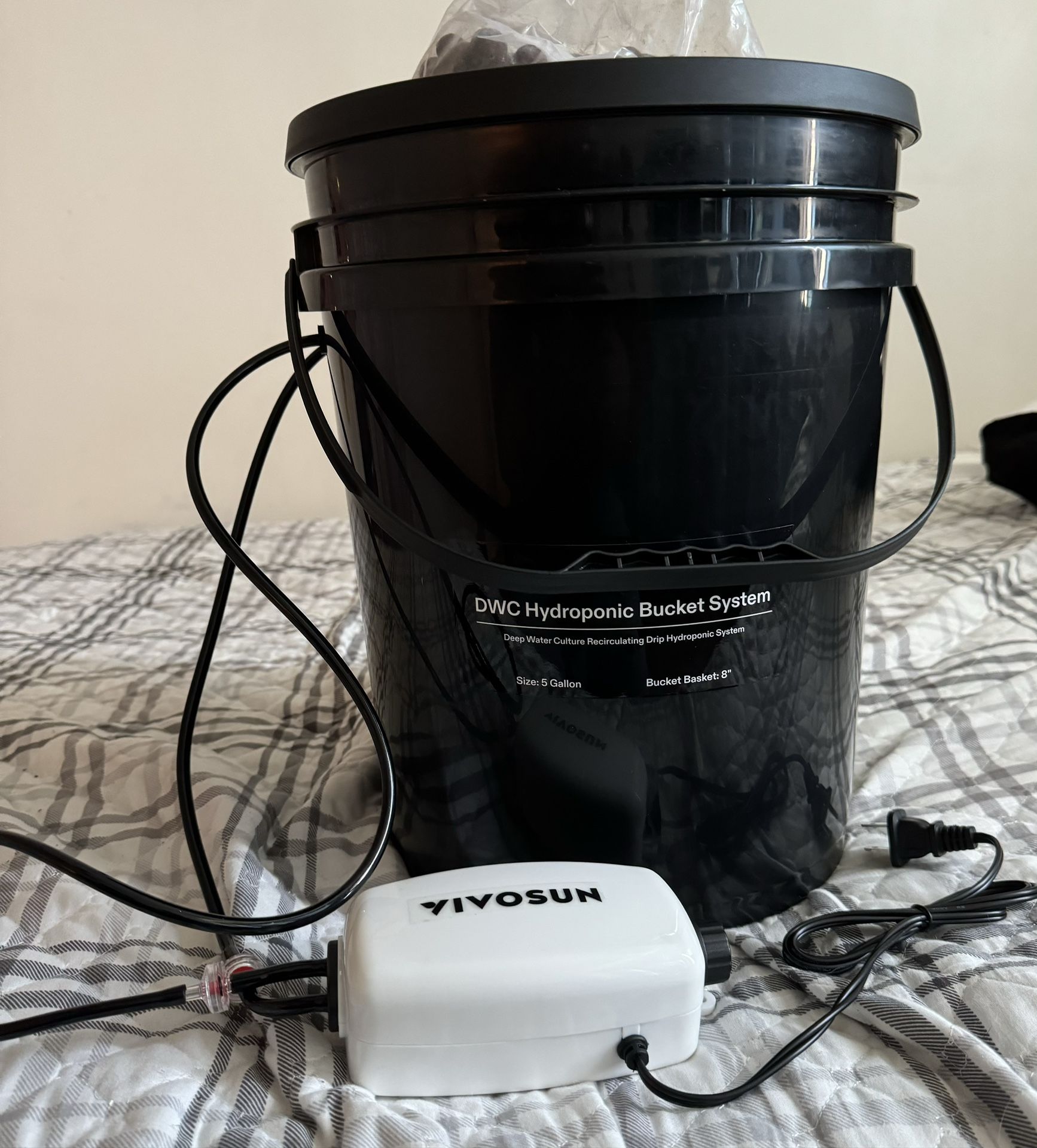 Vivosun Hydroponic Bucket System