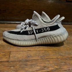 Yeezy 350 V2 Size 6.5