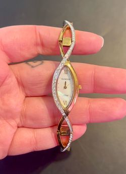 Vintage slim crystal watch