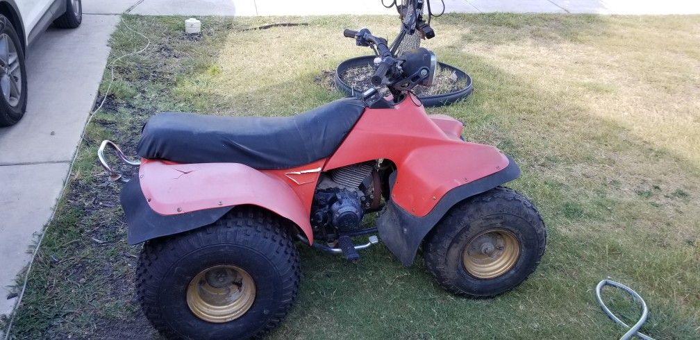 1986 SUZUKI LT185 ATV Quad runner