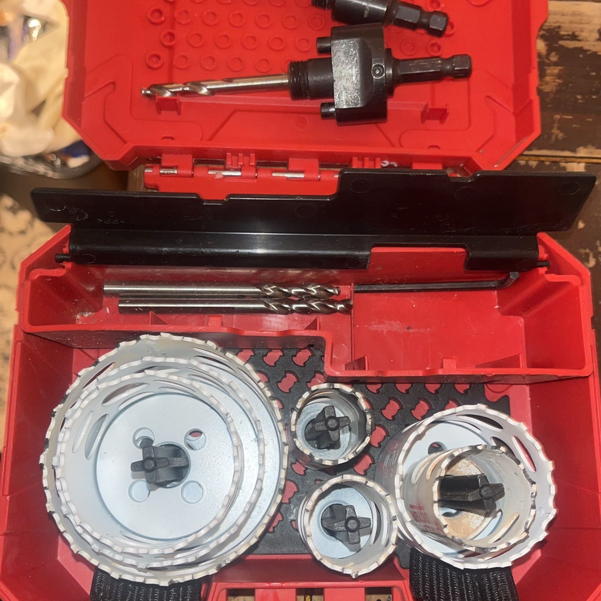 Milwaukee 13piece Hole Dozer Hole Saw Kit