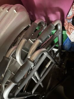 wheelchair / walker