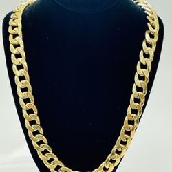 18K Gold Cuban Chain 38.2g, 22.5 Inches, 11mm