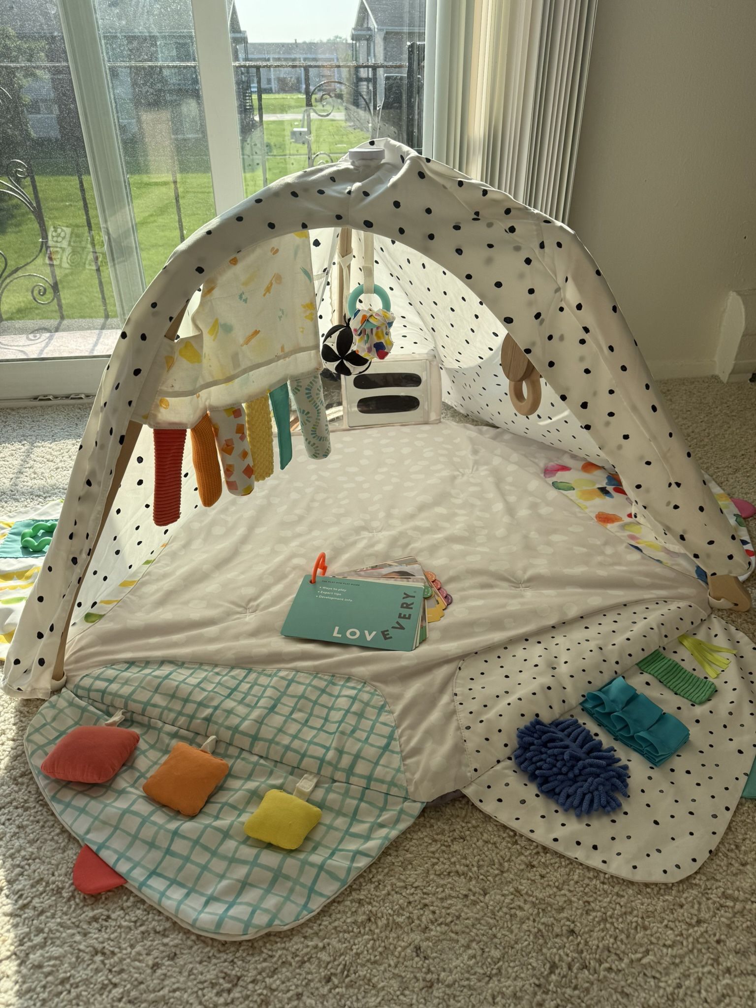 LOVEVERY Play Gym