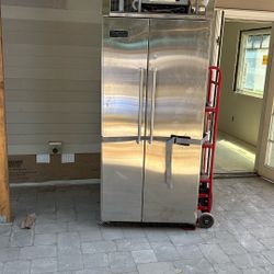 Viking refrigerator 