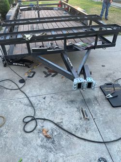 Trailer coupler/hitch