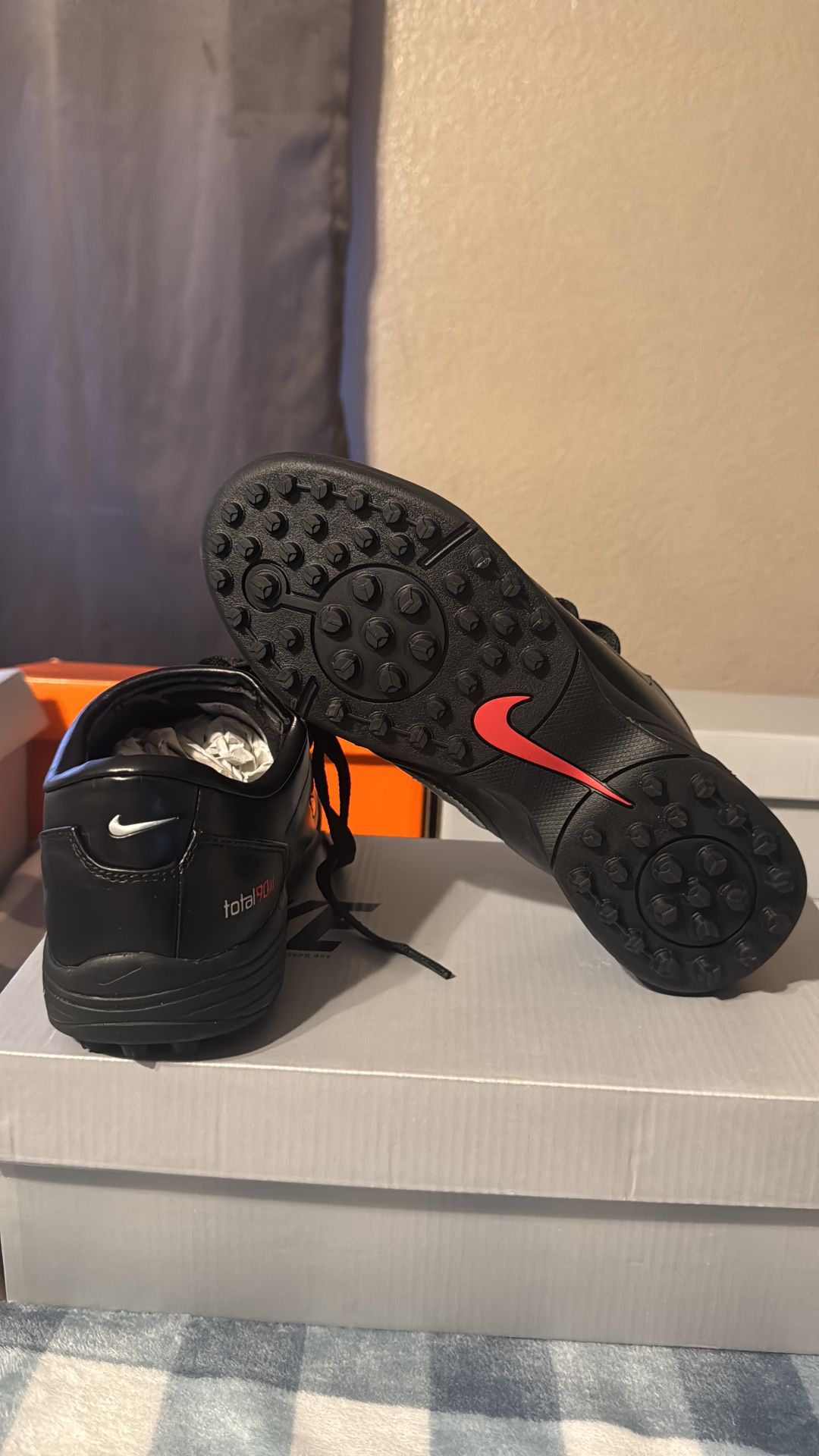 Nike Total 90 lll