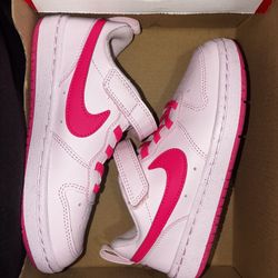 Nike Girl Shoes