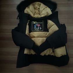 Moose Knuckle Black Small