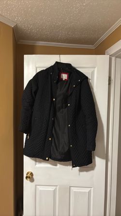 Weatherproof large women jacket