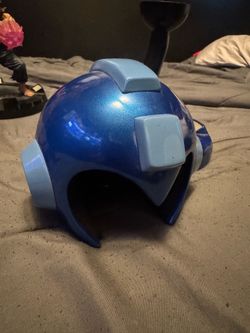 Mega Man Classic Helmet Replica Capcom Multiverse LED NIB
