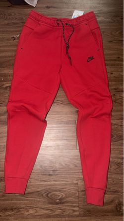 red nike tech sweats