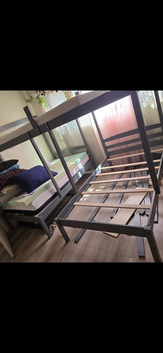 Triple Bunk Bed