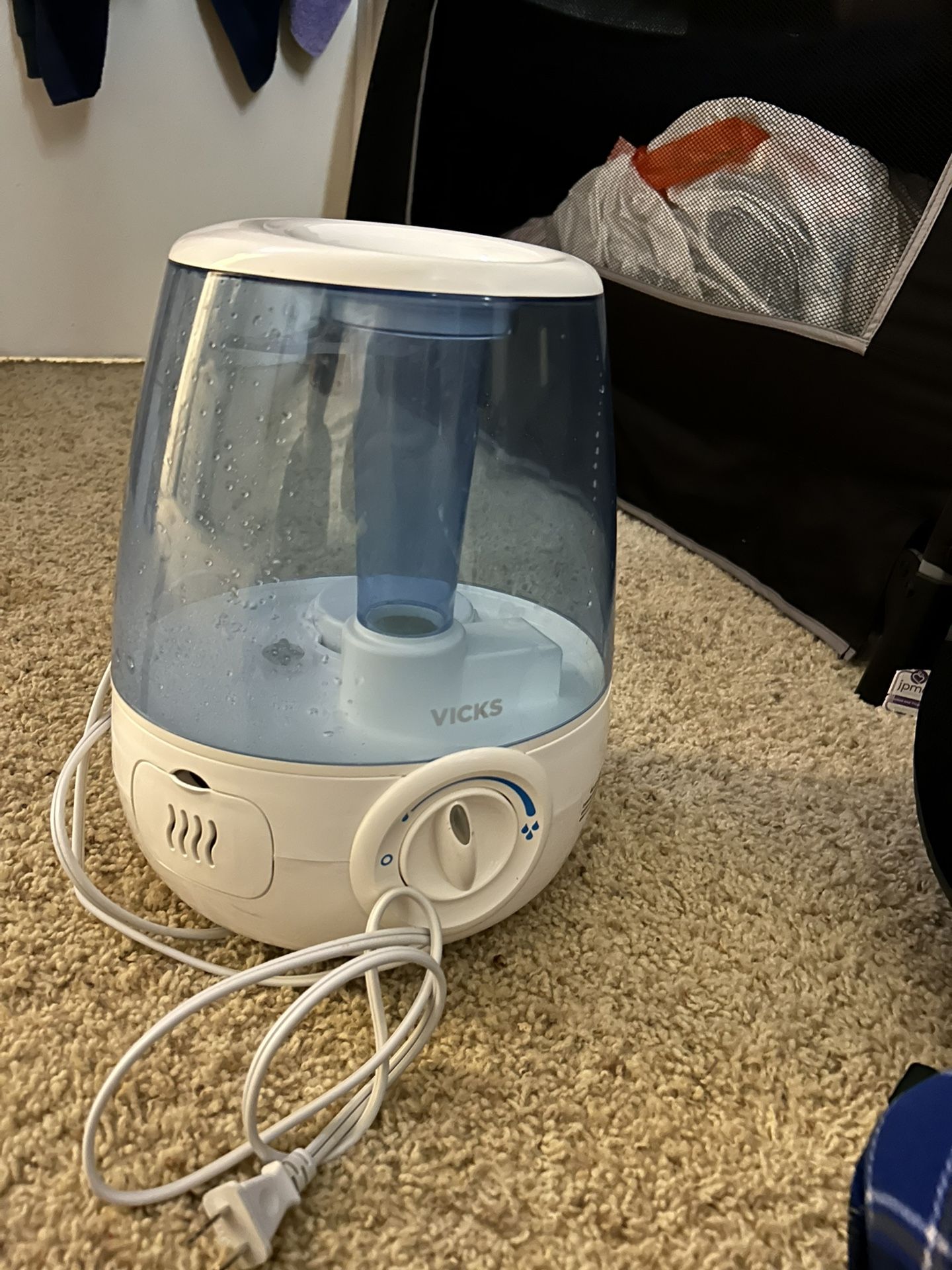 Vicks Humidifier