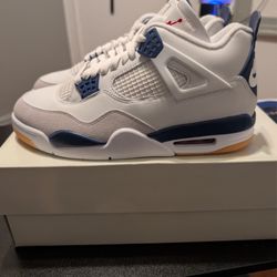 Nike Air Jordan 4 Retro SB