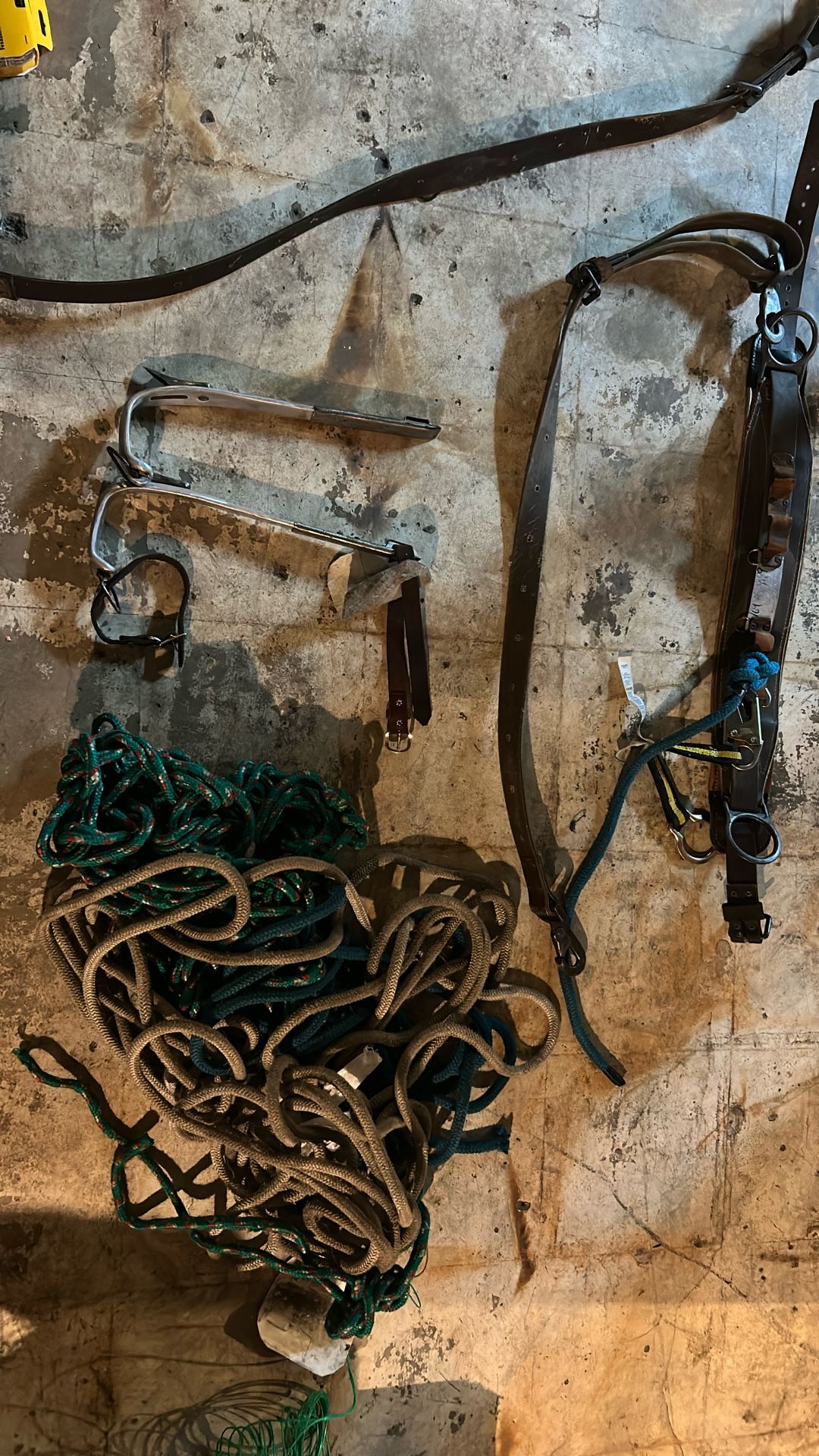 Climbing Gear Used. Ur Good Conditions